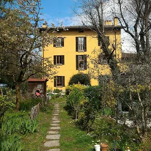Apartment Iris, Villa Guardia