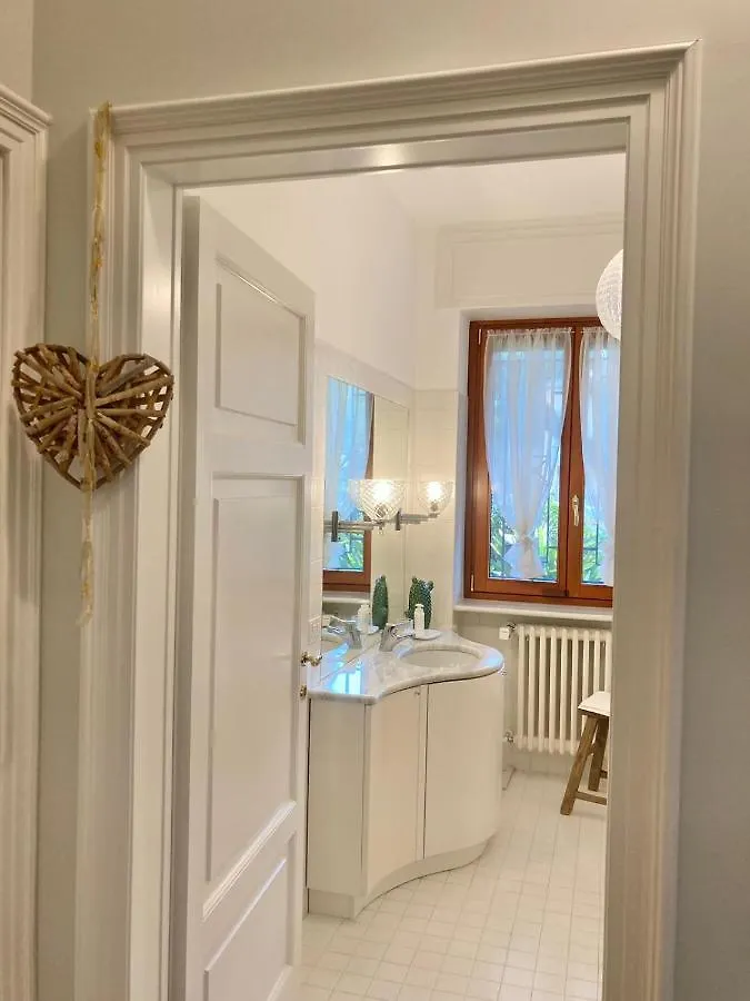 Feriehus Maison Montello Varese Italien